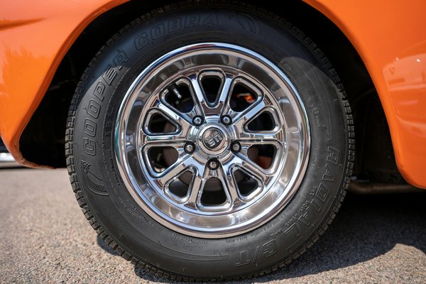 Garage automobile ou concessionnaire ? Faire le bon choix pour l'entretien de sa voiture